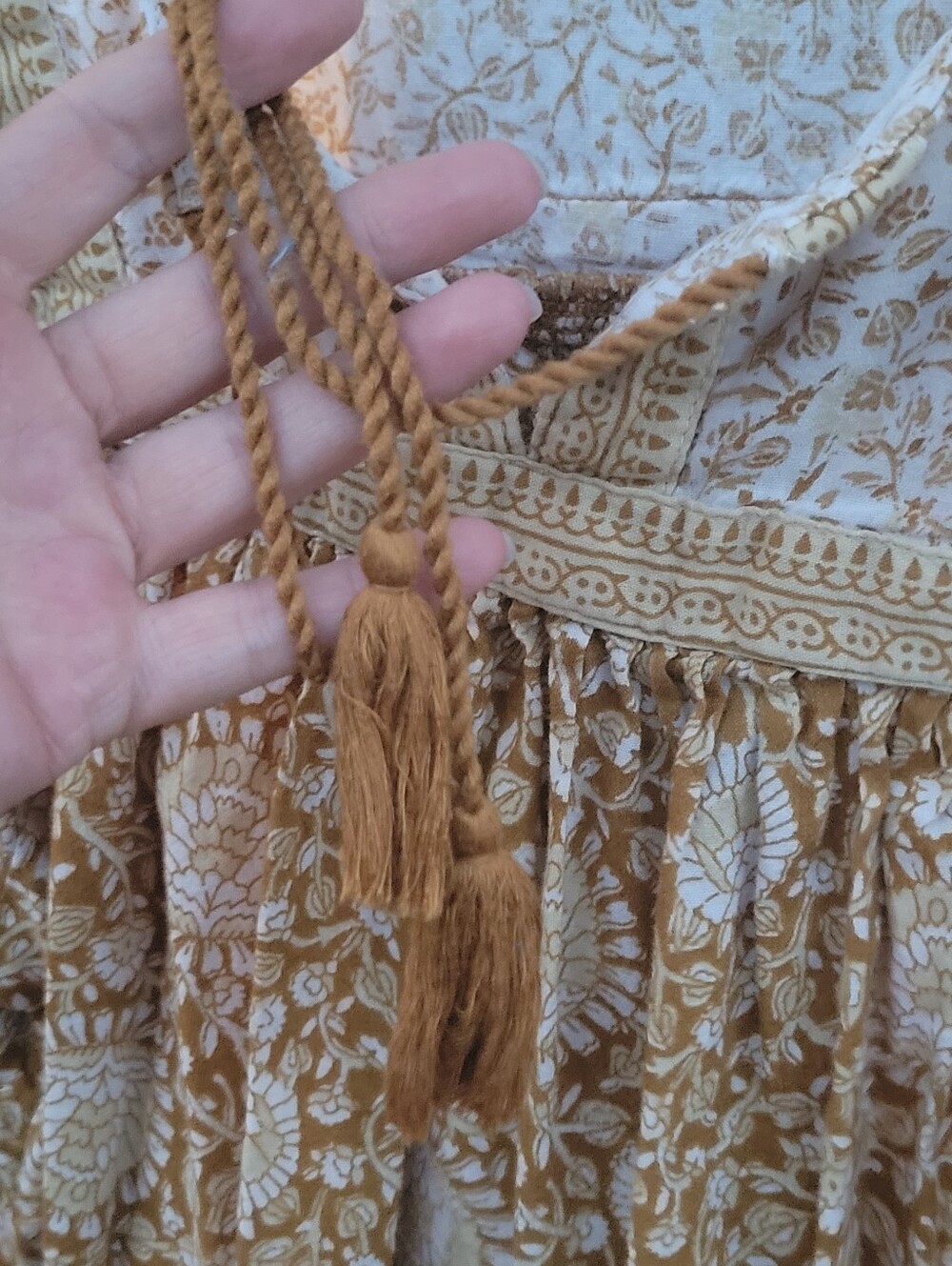 Old Navy Mustard Yellow Boho Peasant Puff Sleeve Blouse Size M Tassels Cotton... - Picture 6 of 11